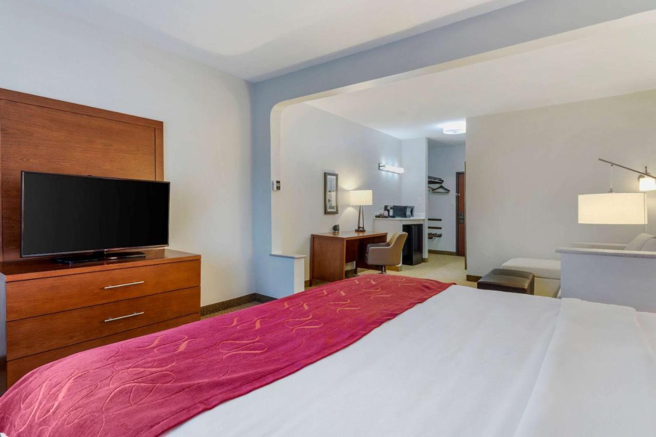 לה פורט Comfort Suites מראה חיצוני תמונה
