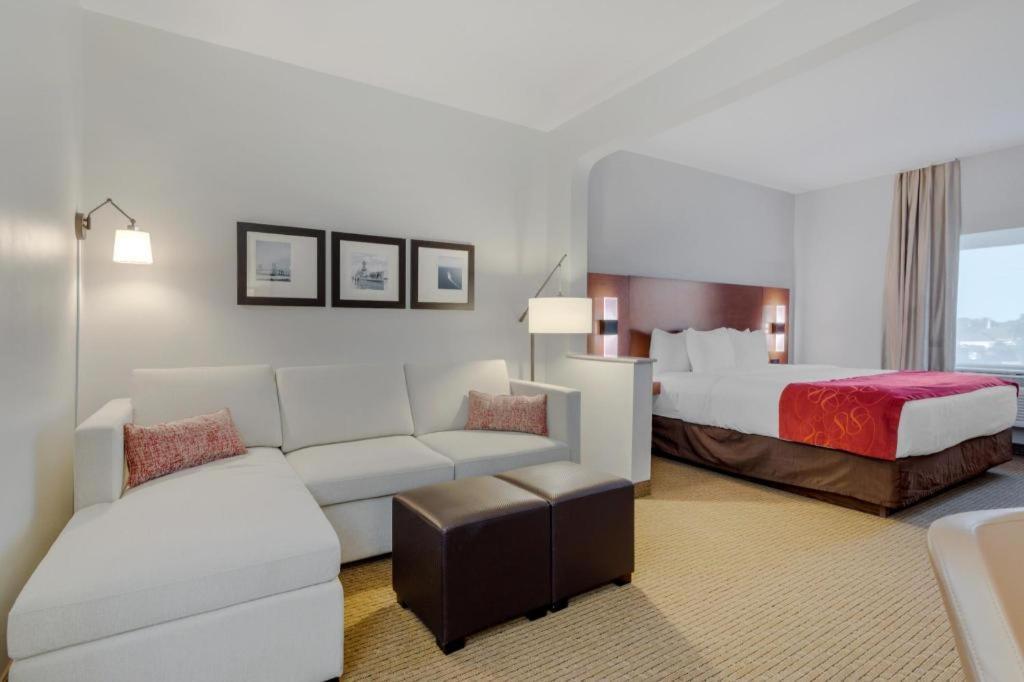 לה פורט Comfort Suites מראה חיצוני תמונה