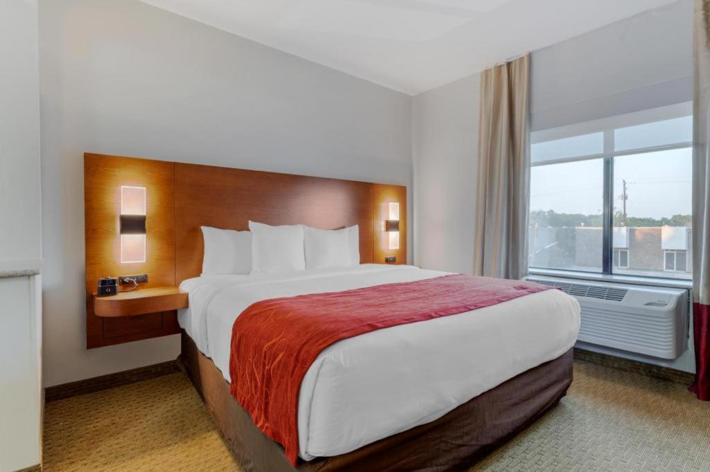 לה פורט Comfort Suites מראה חיצוני תמונה