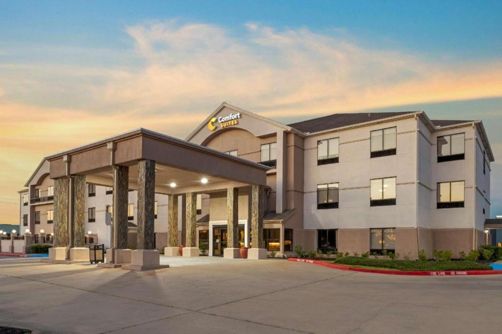 לה פורט Comfort Suites מראה חיצוני תמונה