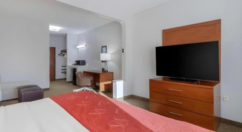 לה פורט Comfort Suites מראה חיצוני תמונה