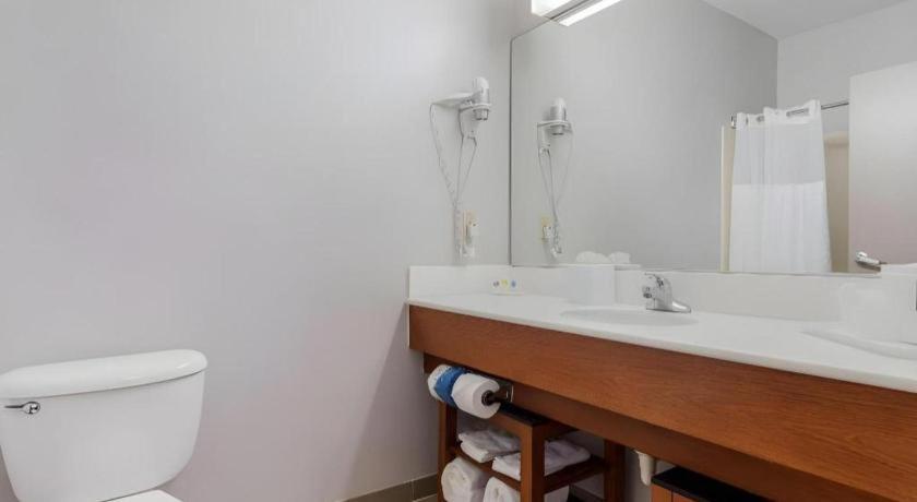 לה פורט Comfort Suites מראה חיצוני תמונה